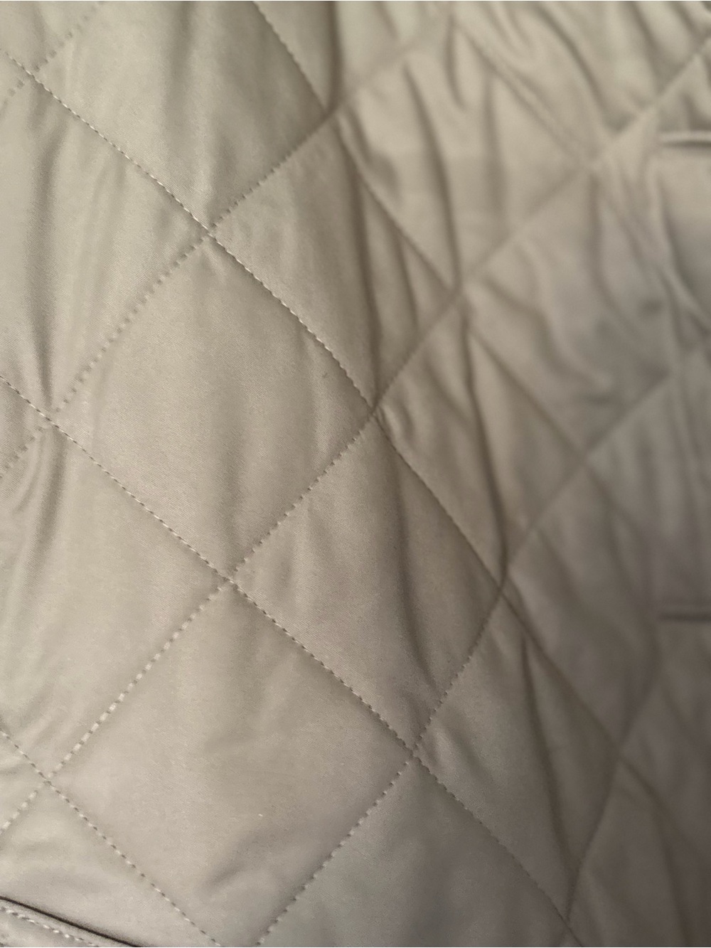 Burberry Quilted Beige Jacket with Signature Check Lining - Picture 2 of 6